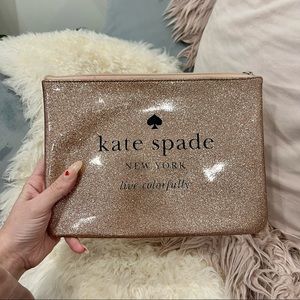 Kate Spade Holiday Drive Gia Pouch Rose Gold